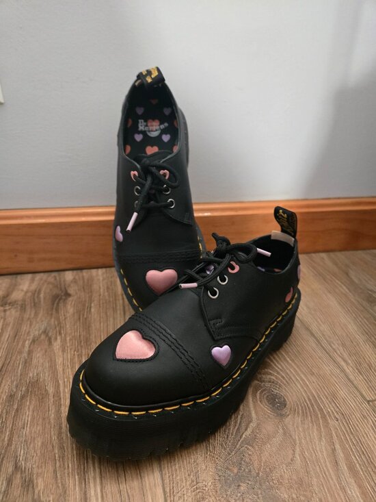 Brand New Dr Martens AirWair 1461 Quad Heart Leather Platform Oxfords - Picture 2 of 10